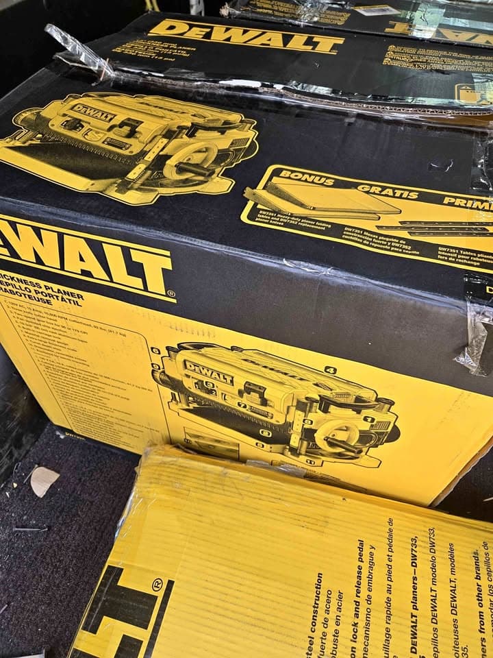 Dewalt 13" planer